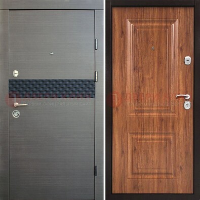 Темная стальная дверь МДФ с декоративной вставкой ДМ-440 в Можайске