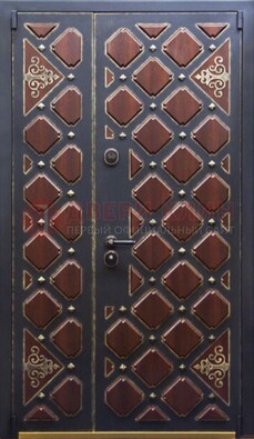 Тёмная двухстворчатая входная дверь для улицы с МДФ ДМ-531 в Кашире
