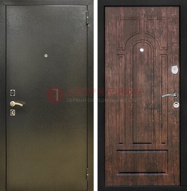 Темно-серая металлическая дверь с порошковым покрытием и МДФ коричневая ДП-292 в Кашире
