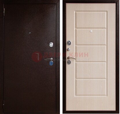 Коричневая металлическая дверь с порошковым окрасом ДП-92 в Кашире