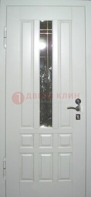 Белая металлическая дверь со стеклом ДС-1 в загородный дом в Кашире