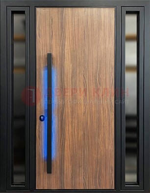 Коричневая металлическая дверь со стеклом ДС-69 в Кашире