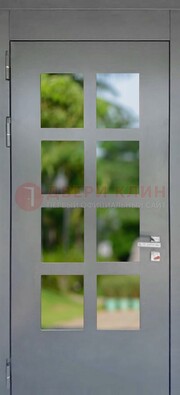 Серая металлическая дверь со стеклом ДС-78 в Кашире