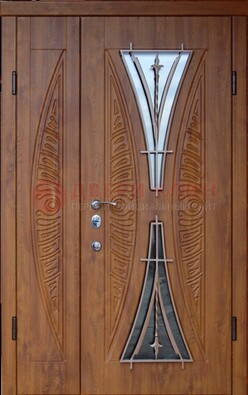 Входная классическая дверь с терморазрывом и коричневым МДФ ДВТ-76 в Кашире