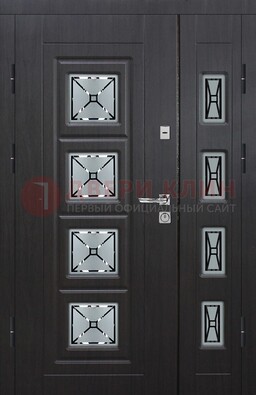 Чёрная двухстворчатая железная дверь с МДФ и витражом ВЖ-35 в Кашире